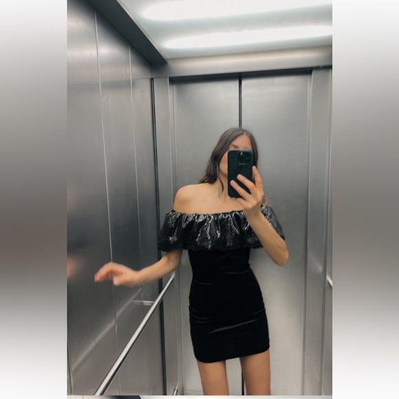 ZARA Velvet Sequin Mini Dress - Picture 3 of 8